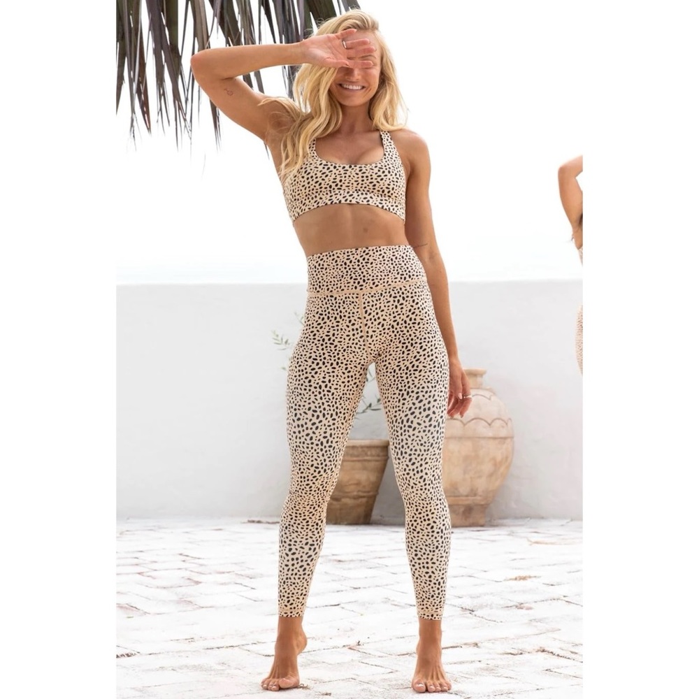 | matching leopard workout set • medium |
